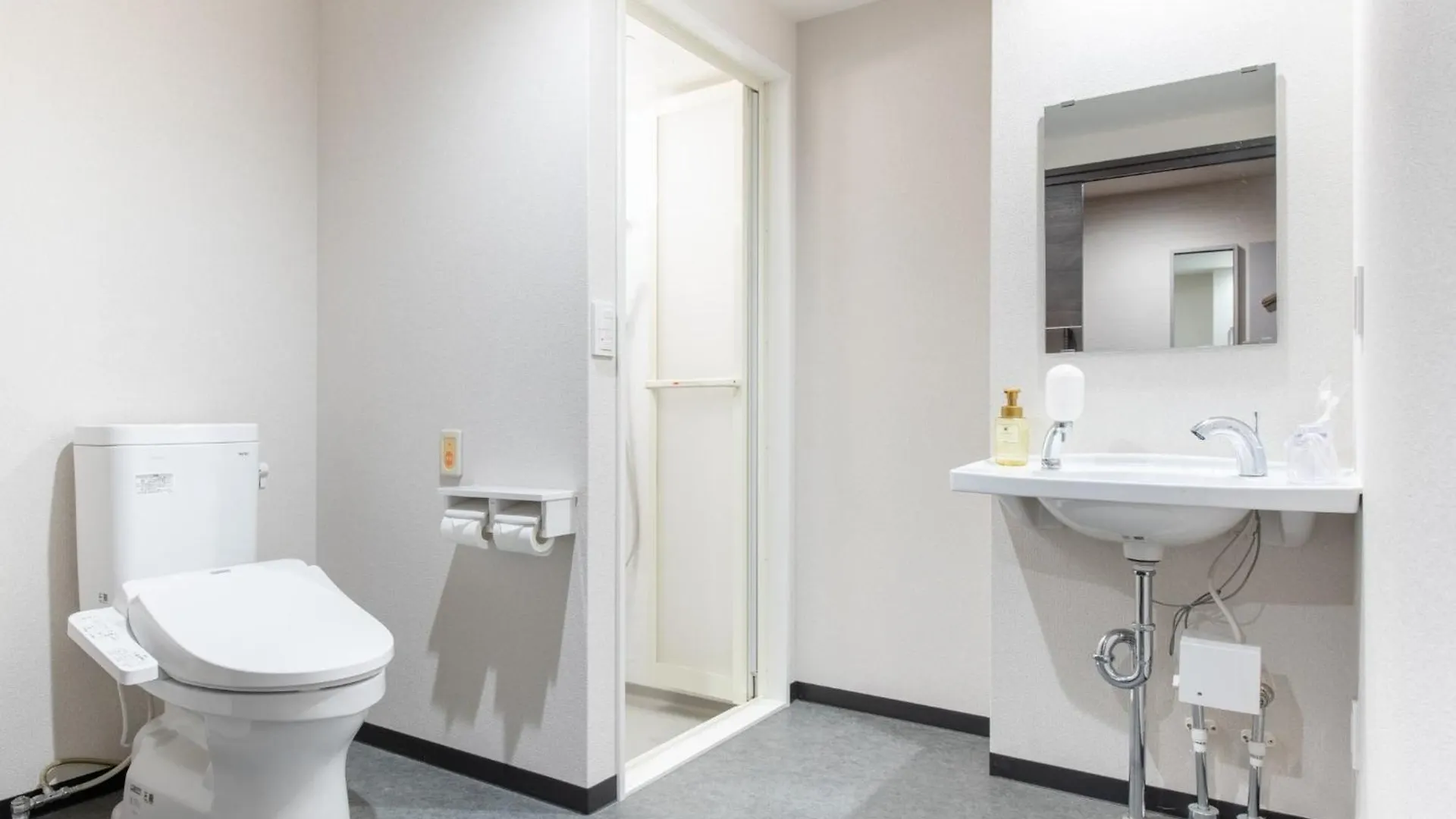 Hotel Sanrriot Osaka Honmachi - Vacation Stay 22311V